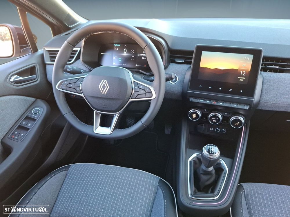Renault Clio 1.0 TCe Techno Bi-Fuel - 13
