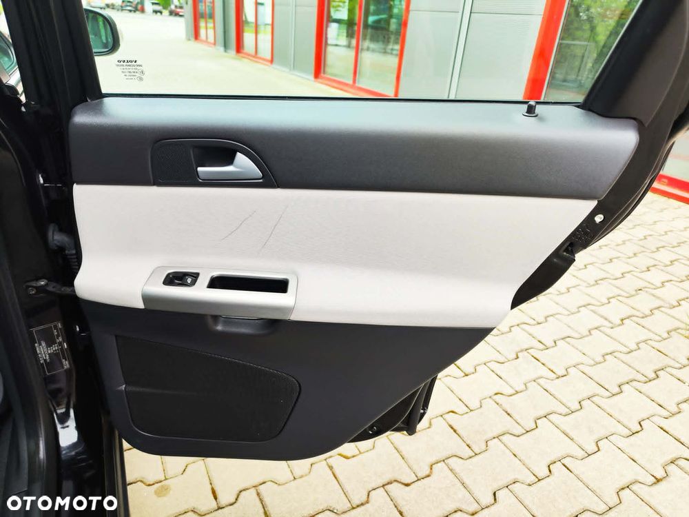 Volvo V50 2.0 Summum - 28