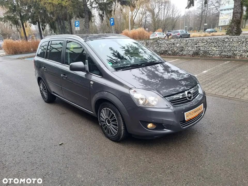 Opel Zafira - 3