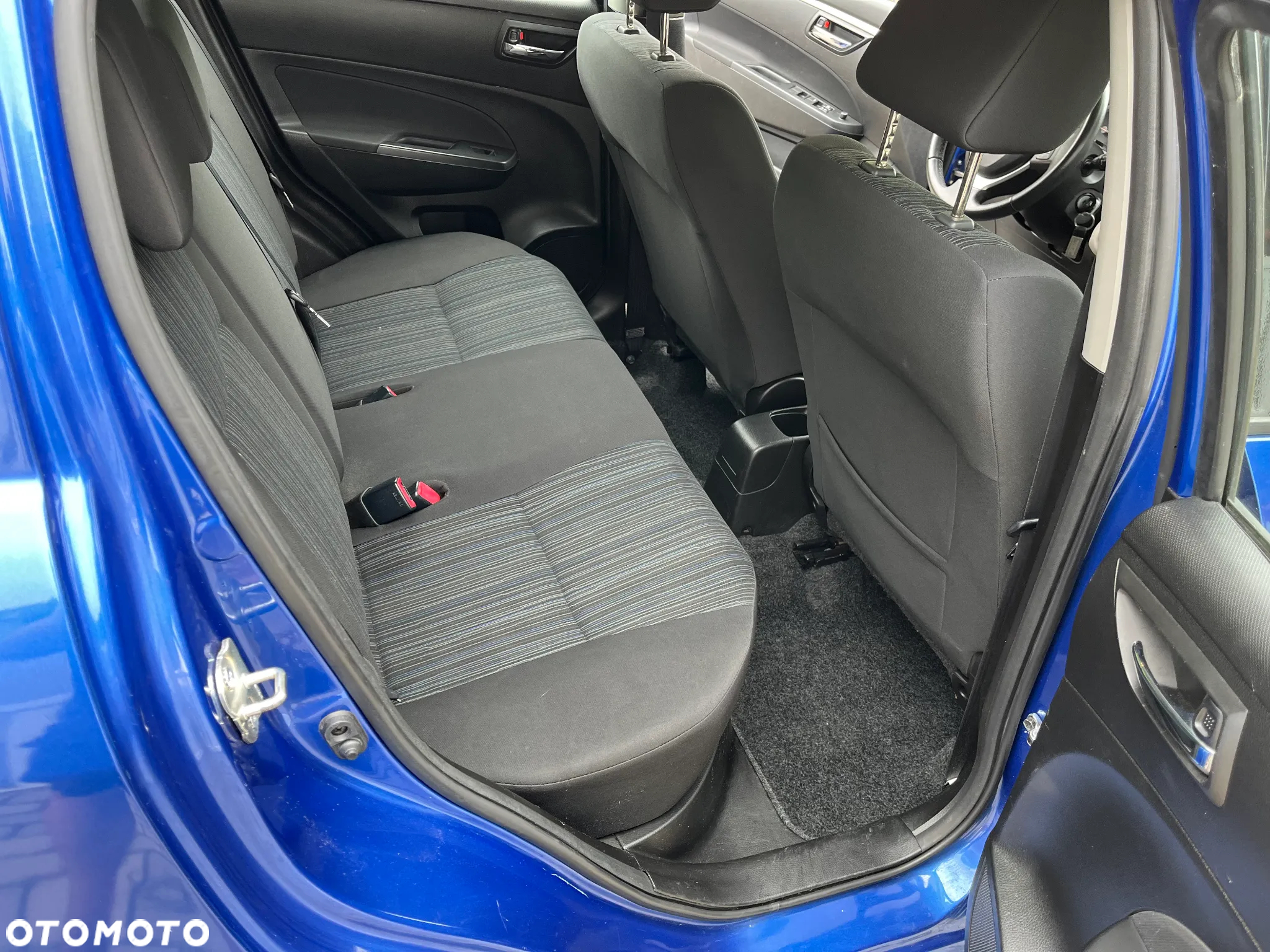 Suzuki Swift - 7