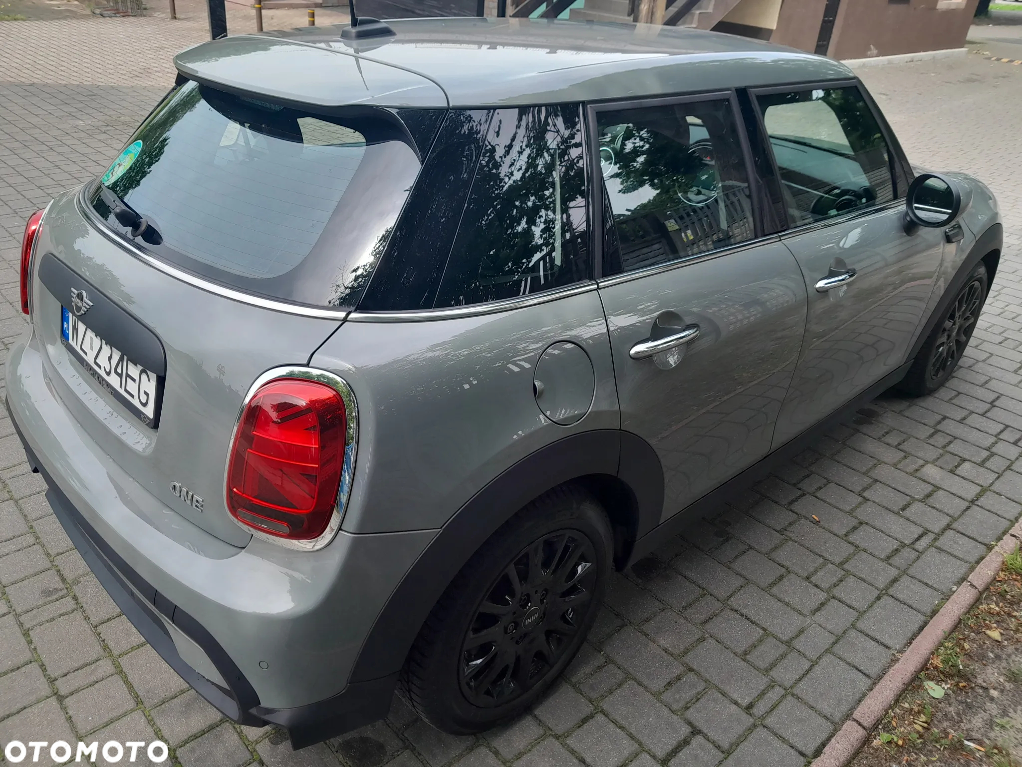 MINI ONE - 17