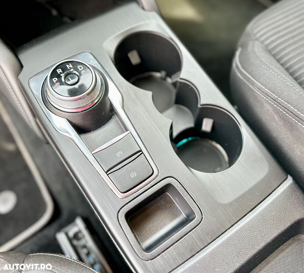 Ford Focus 1.5 EcoBlue Start-Stopp-System Aut. TITANIUM - 11