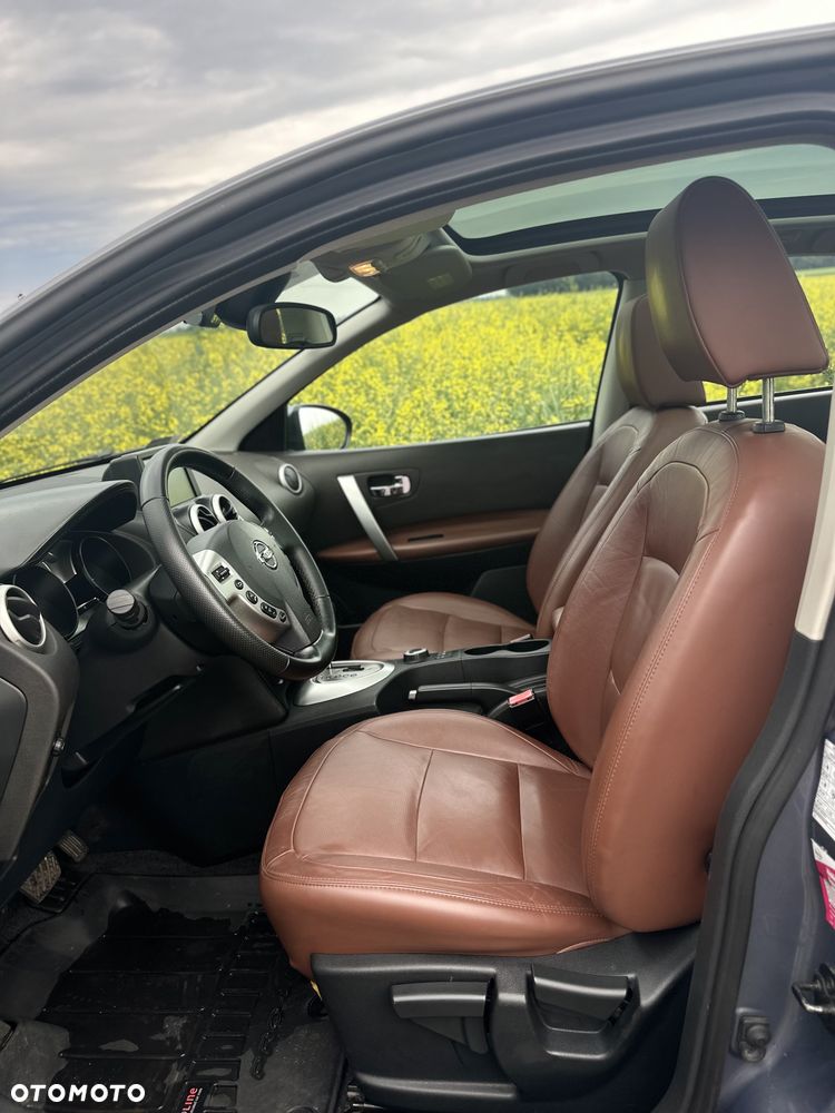 Nissan Qashqai 2.0 4x4 Tekna Premium CVT - 15