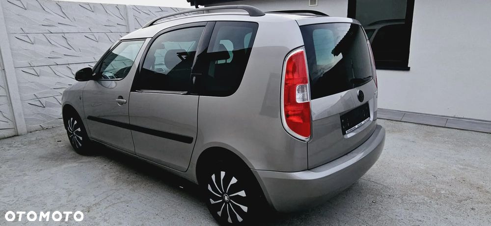 Skoda Roomster 1.4 16V Ambition - 9