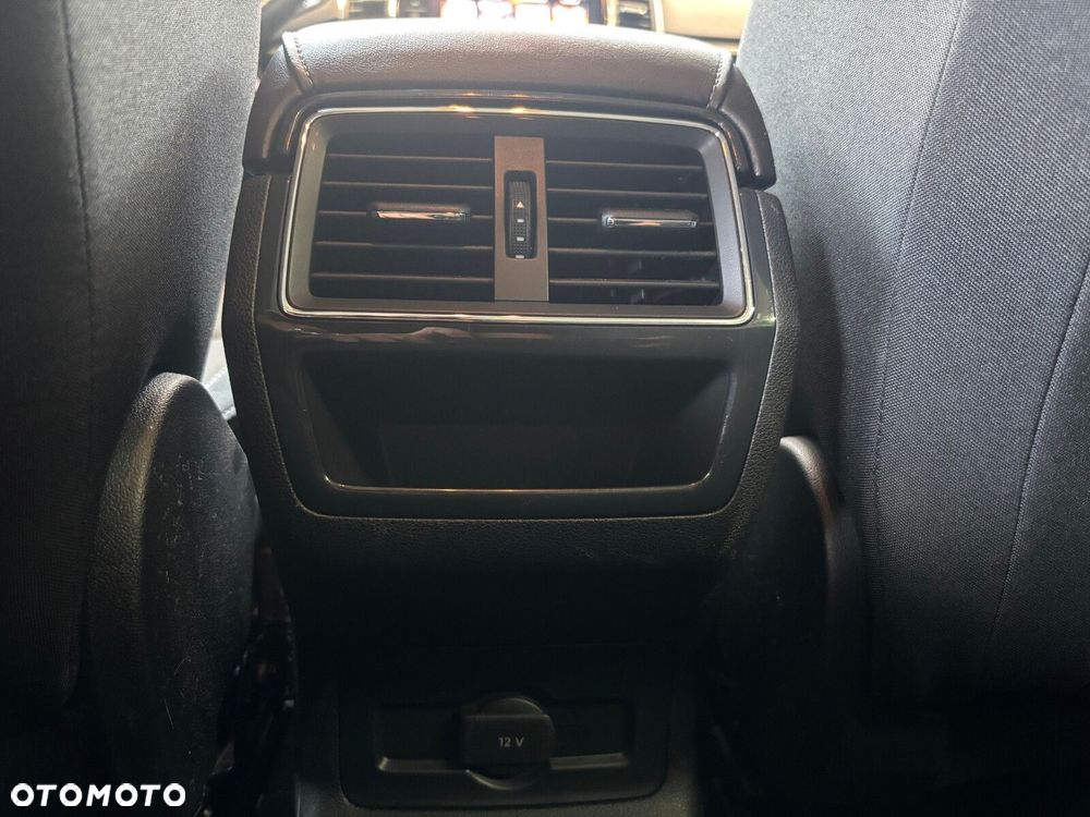 Skoda Karoq - 26