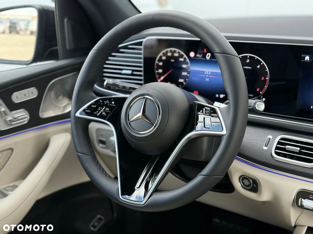 Mercedes-Benz GLE - 37