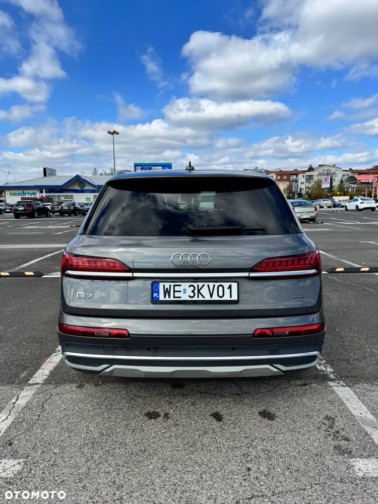 Audi Q7 3.0 TFSI Quattro Tiptronic - 9