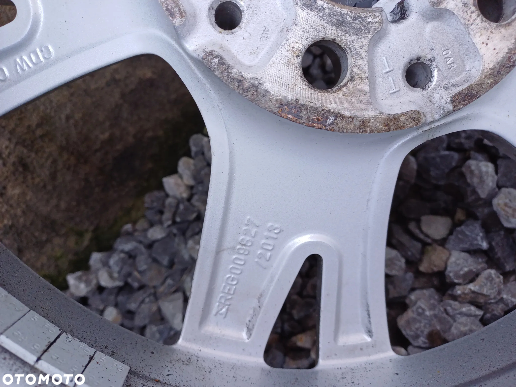 ALUFELGI 6874641 BMW 5X112 205/60/16 ET52 OTWÓR CENTRUJĄCY 66.5MM - 15