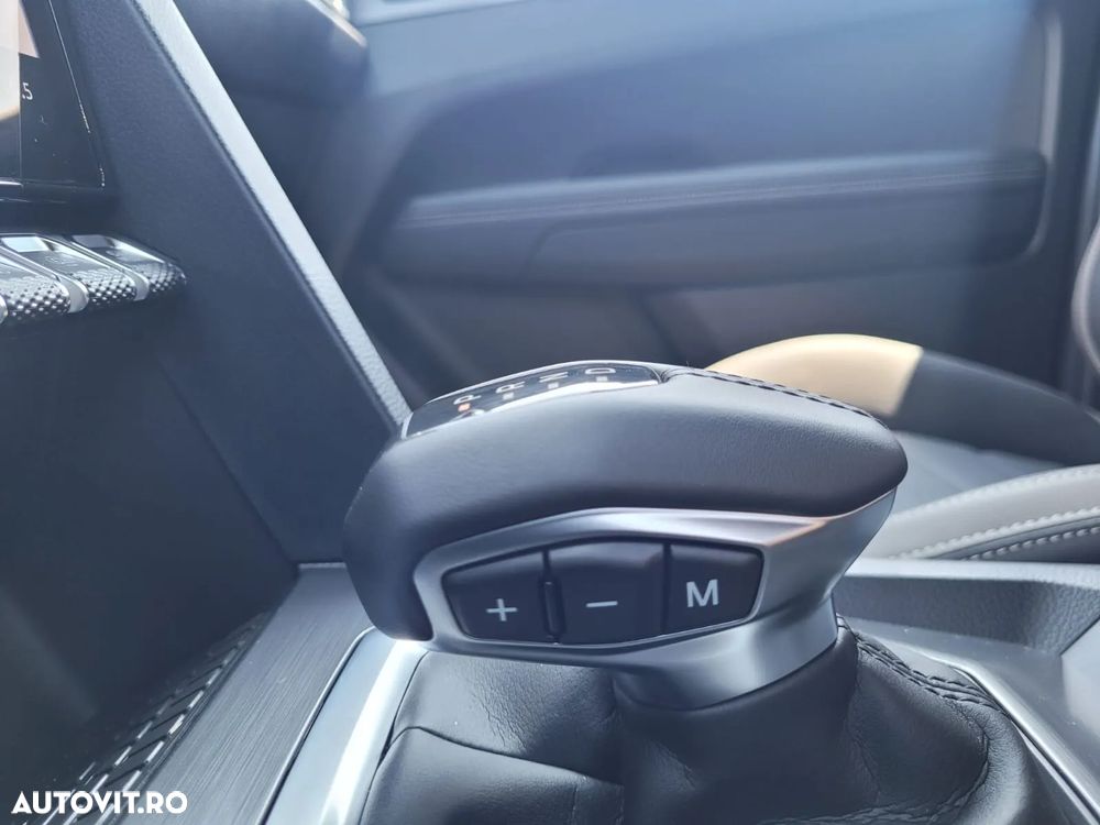 Volkswagen Amarok Aventura - 10