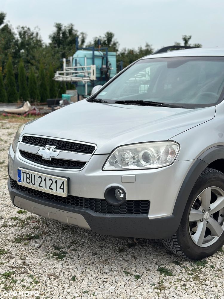 Chevrolet Captiva 2.0 d LT high (deu) - 2