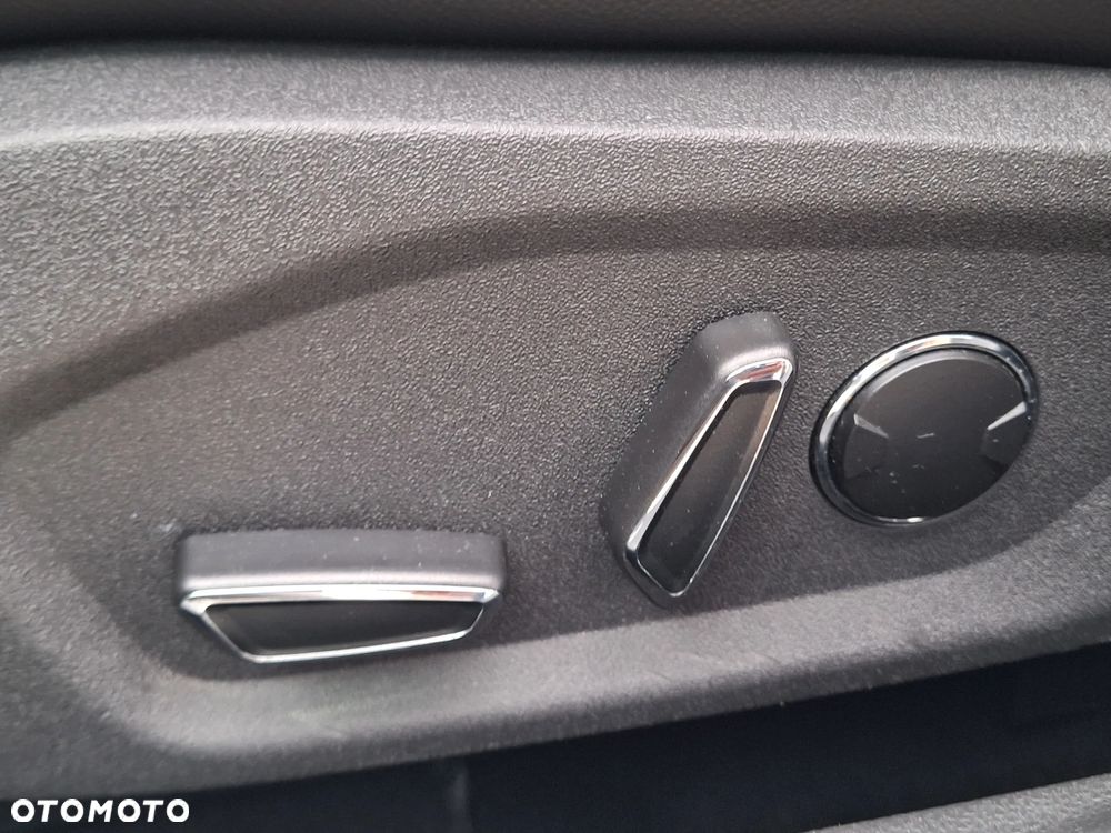 Ford Mondeo 2.0 Hybrid ST-Line Plus - 18