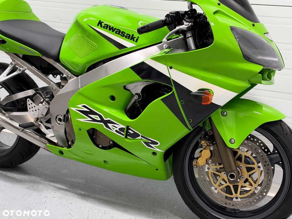 Kawasaki ZXR - 14