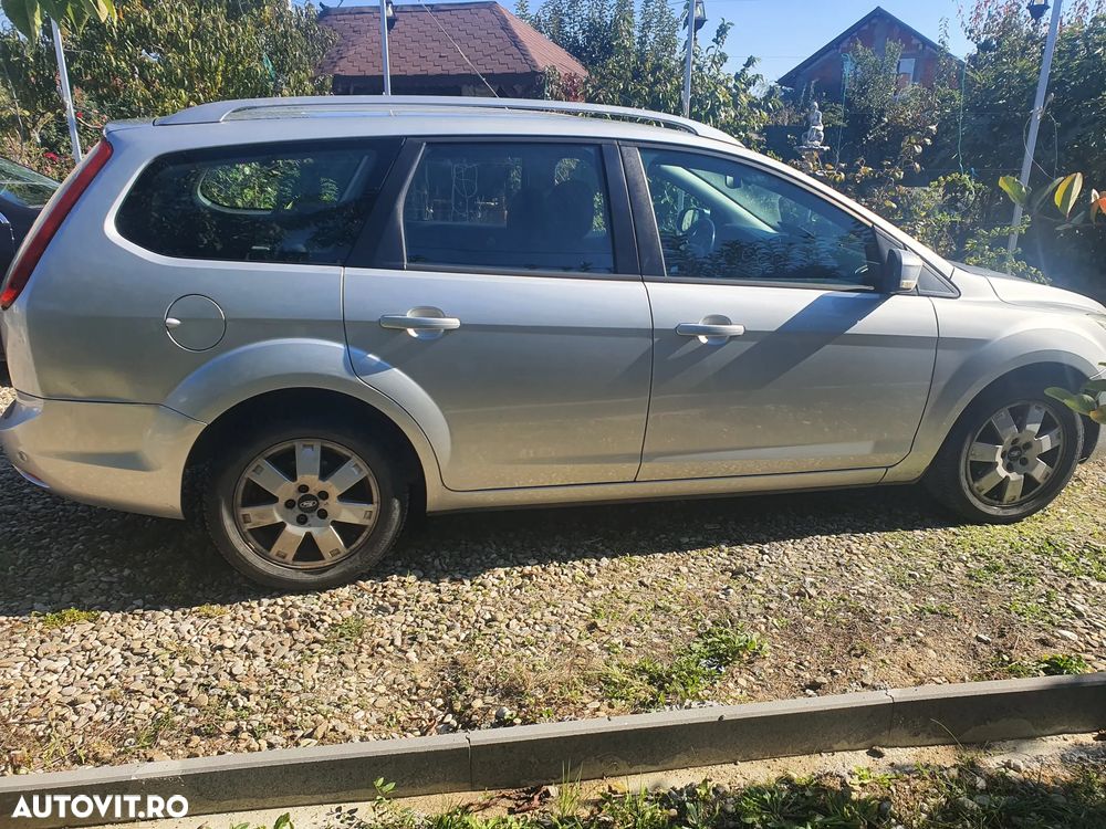 Ford Focus - 4