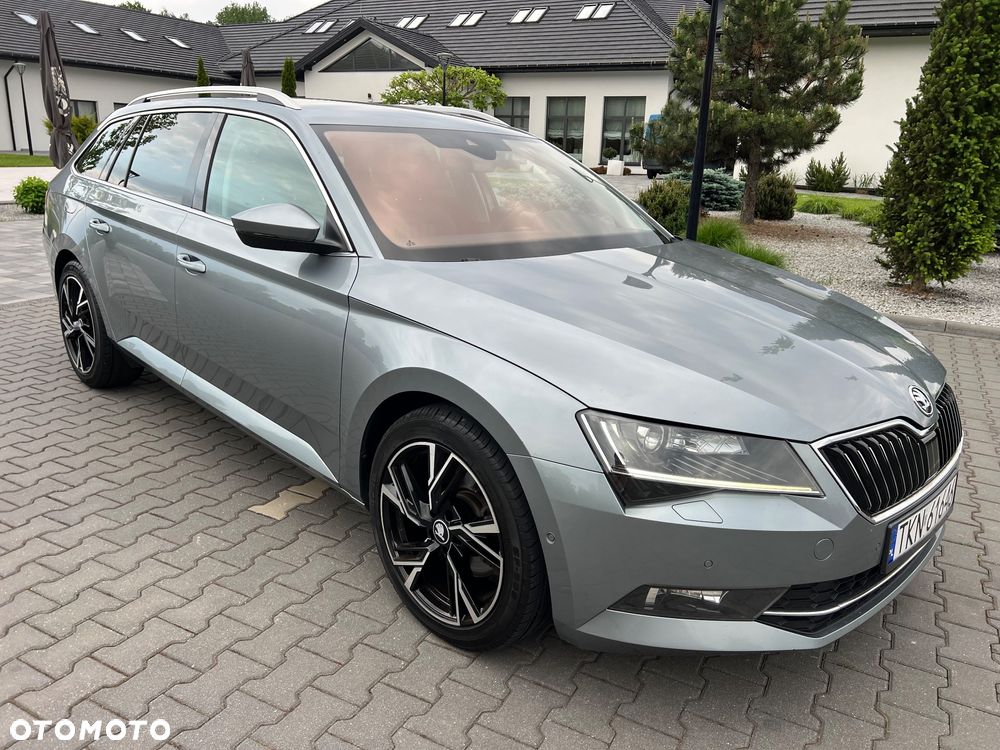 Skoda Superb 2.0 TDI Ambition - 11