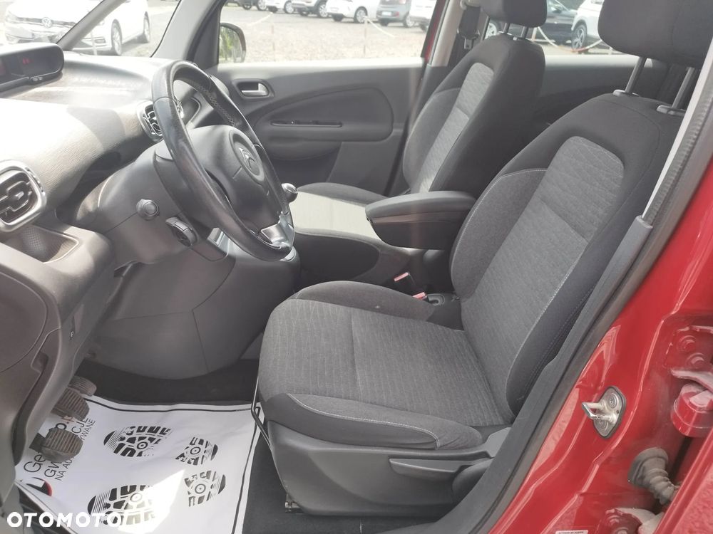 Citroën C3 Picasso 1.6i Exclusive - 19