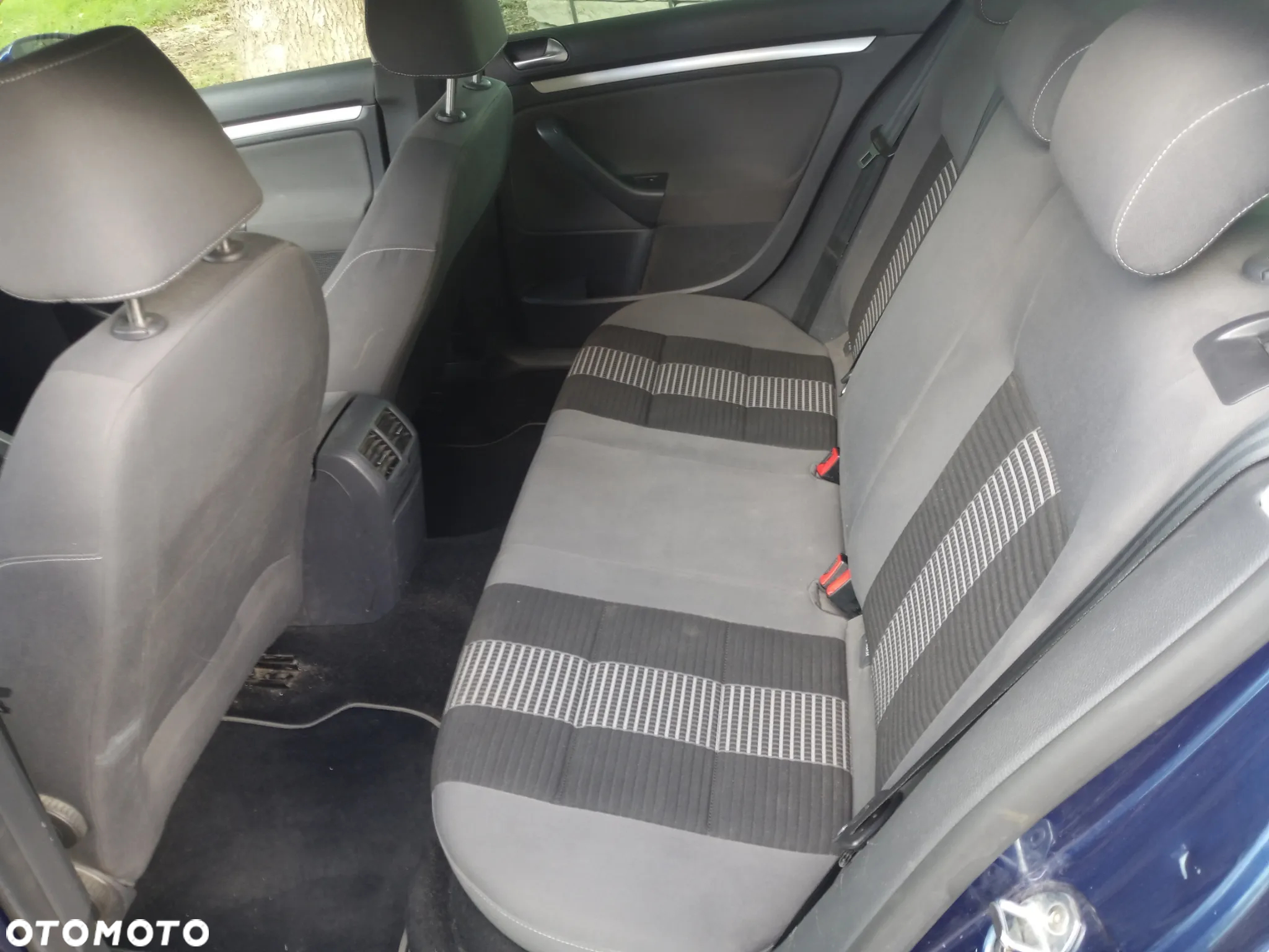 Volkswagen Golf 2.0 TDI United - 9
