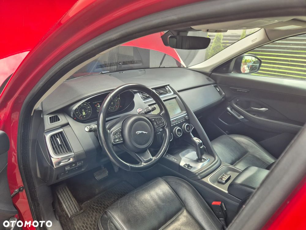 Jaguar E-Pace - 10