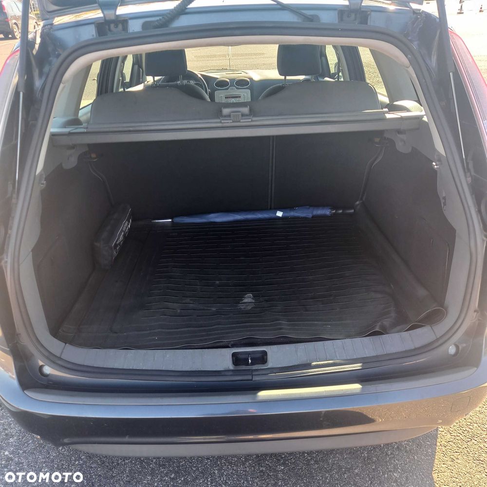 Ford Focus - 6