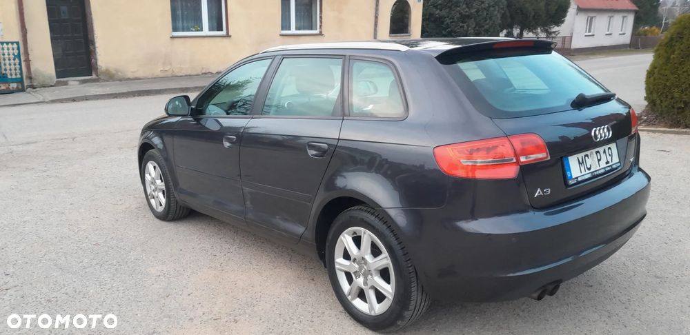 Audi A3 Sportback - 14