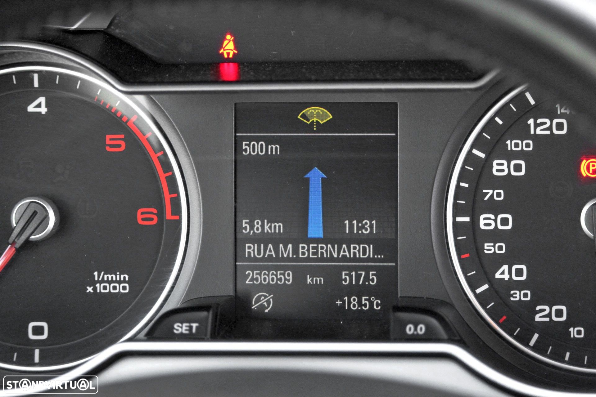 Audi A4 Avant 2.0 TDI Sport - 30