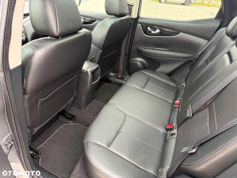 Nissan Qashqai 1.6 DIG-T 360 - 24