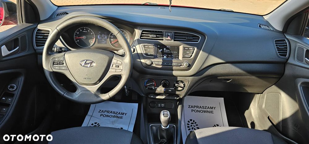 Hyundai i20 1.2 Passion Plus - 17