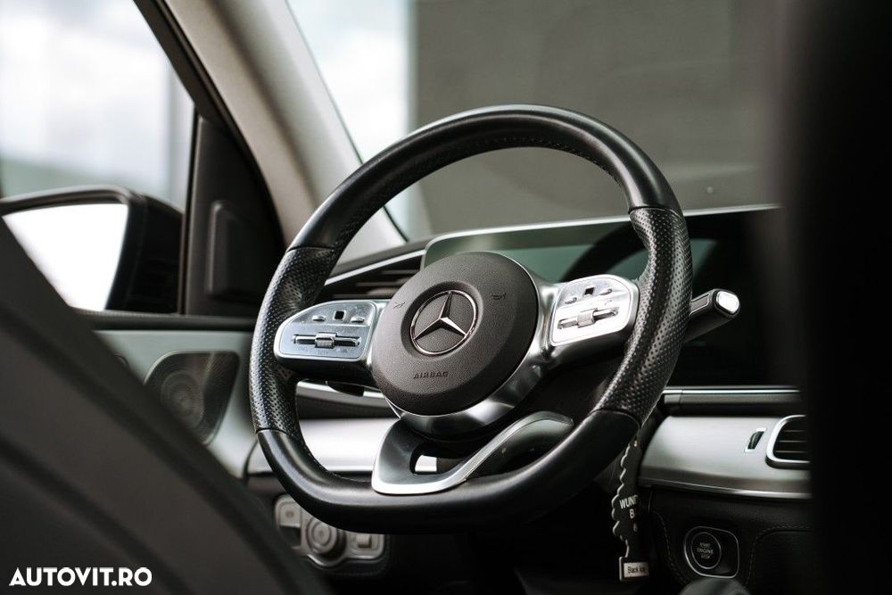 Mercedes-Benz GLE - 22