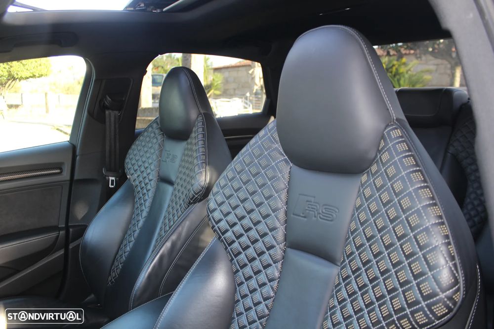 Audi RS3 Limousine - 11