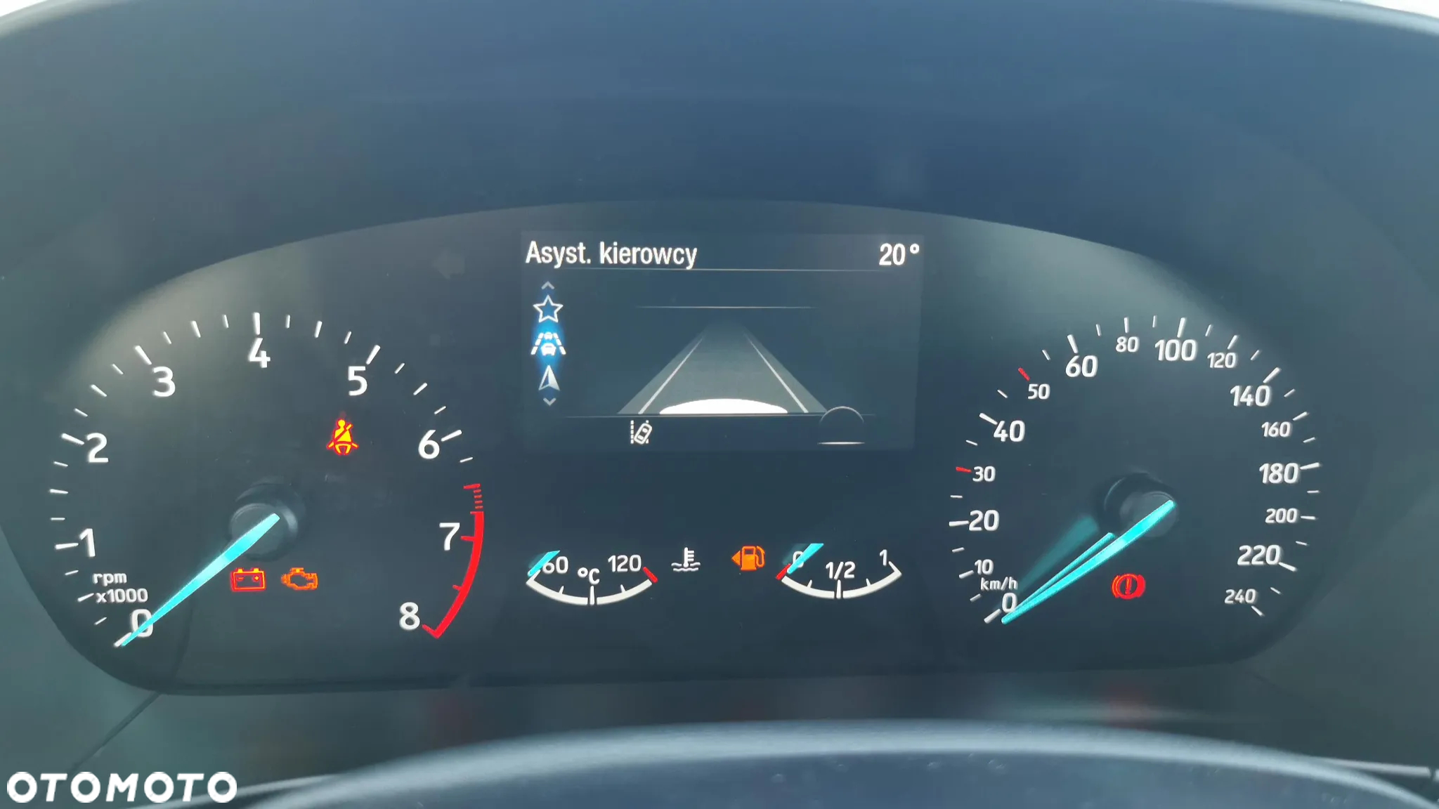Ford Focus 1.0 EcoBoost Titanium - 16