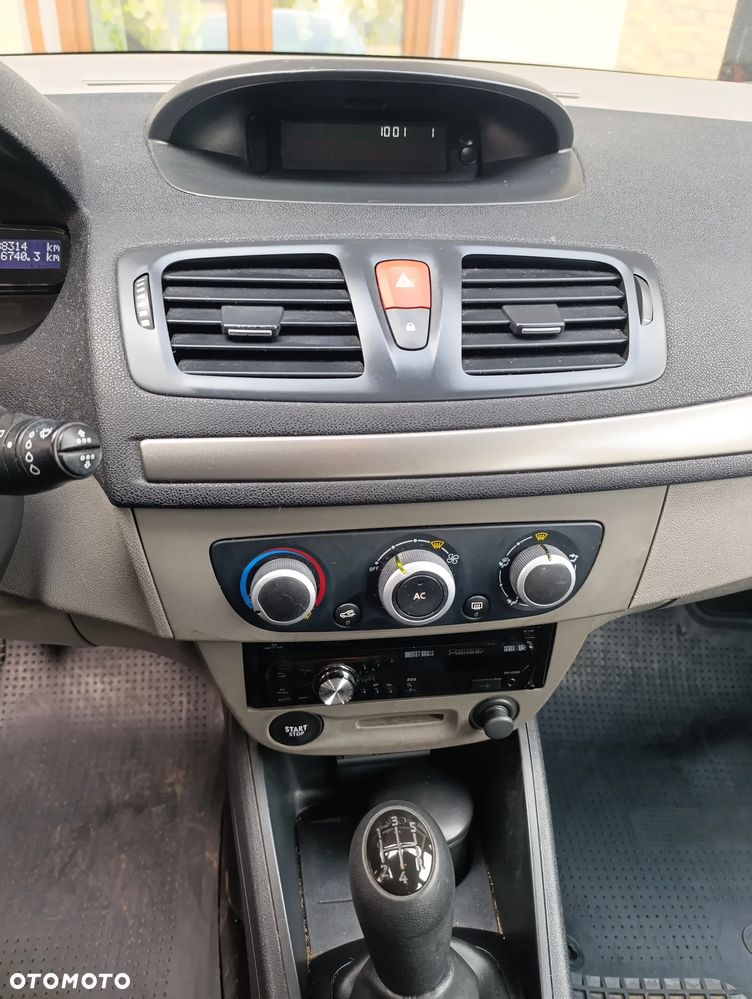 Renault Megane 1.5 dCi Alize - 10