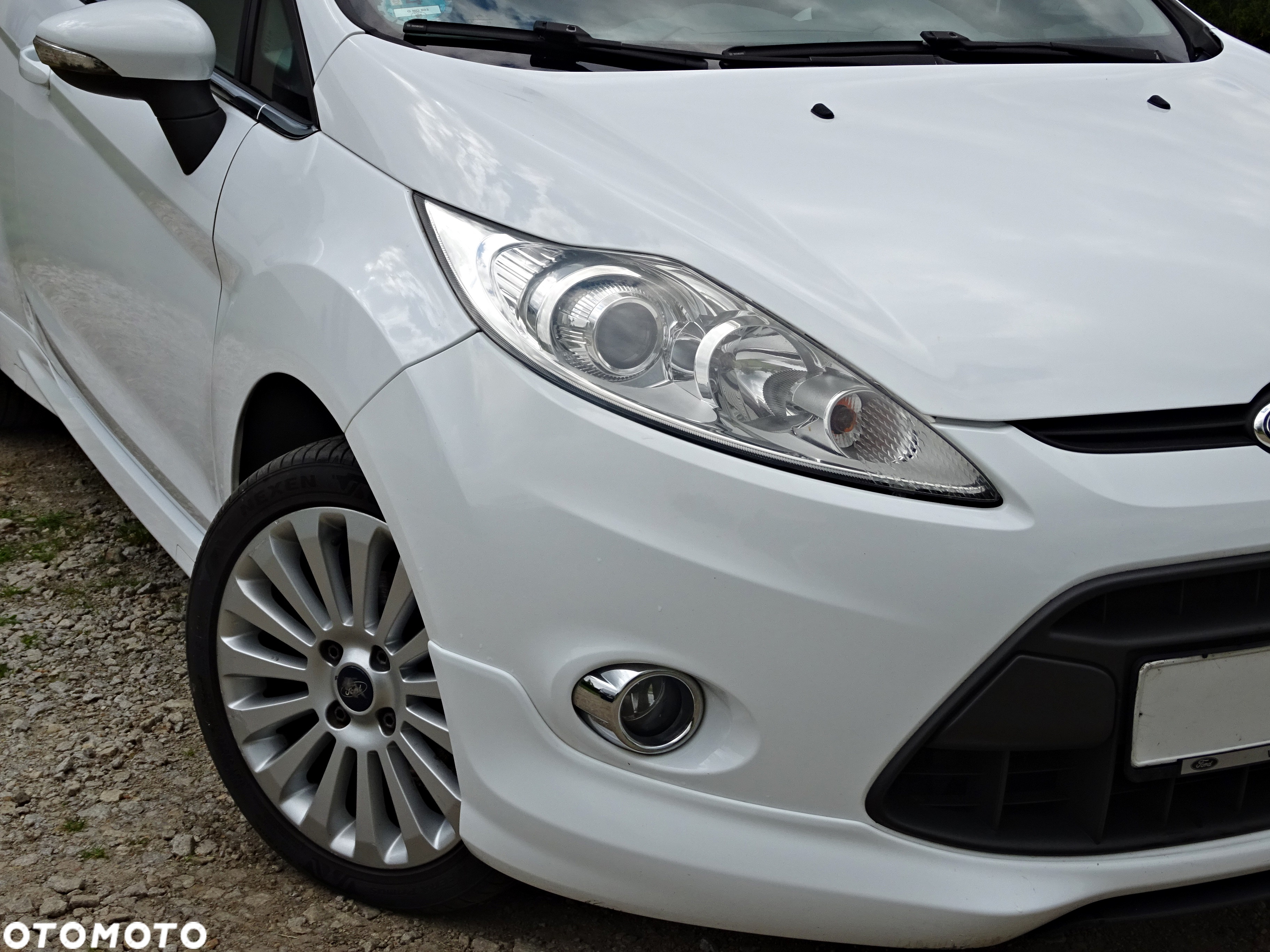 Ford Fiesta - 9