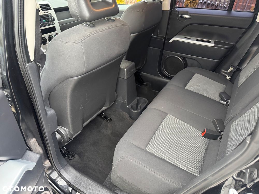 Jeep Compass 2.4I 4x4 Sport - 19