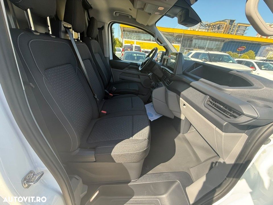 Ford Transit Custom - 19