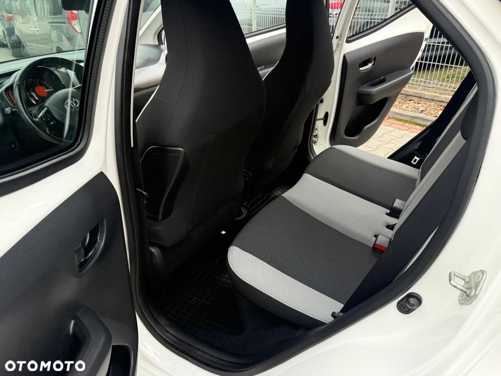 Toyota Aygo - 25
