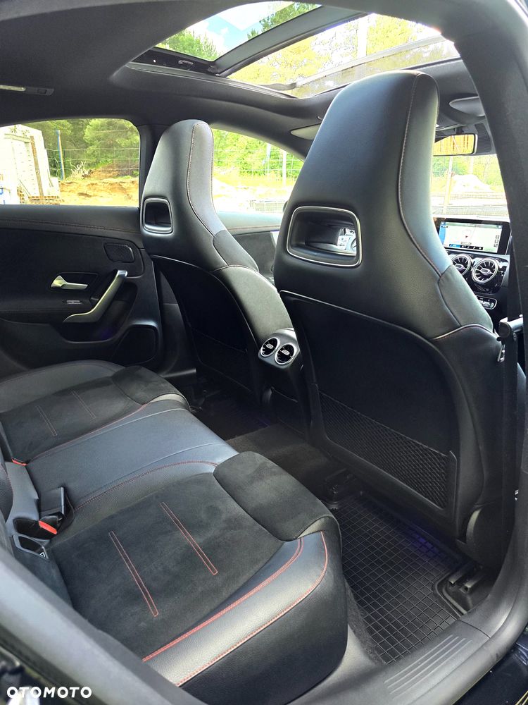 Mercedes-Benz CLA 220 AMG Line 7G-DCT - 9
