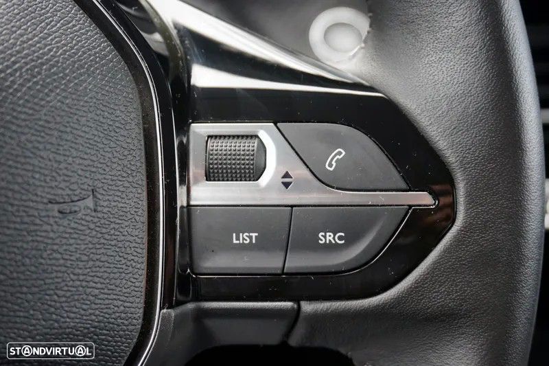 Peugeot 208 1.2 PureTech Allure - 13