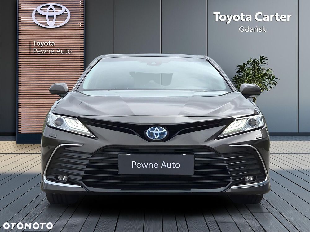 Toyota Camry 2.5 Hybrid Executive CVT - 9