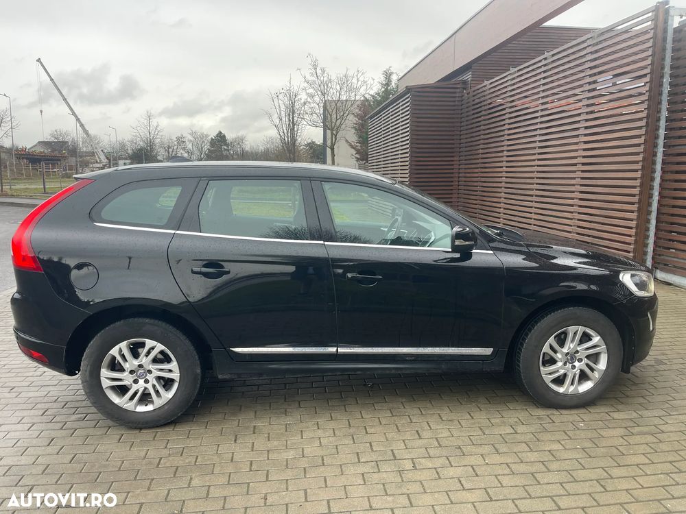 Volvo XC 60 D4 Geartronic Summum - 18