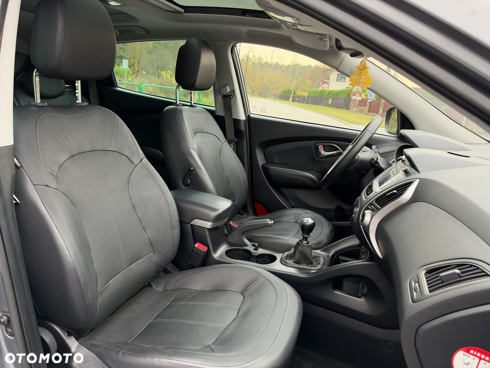 Hyundai ix35 - 24