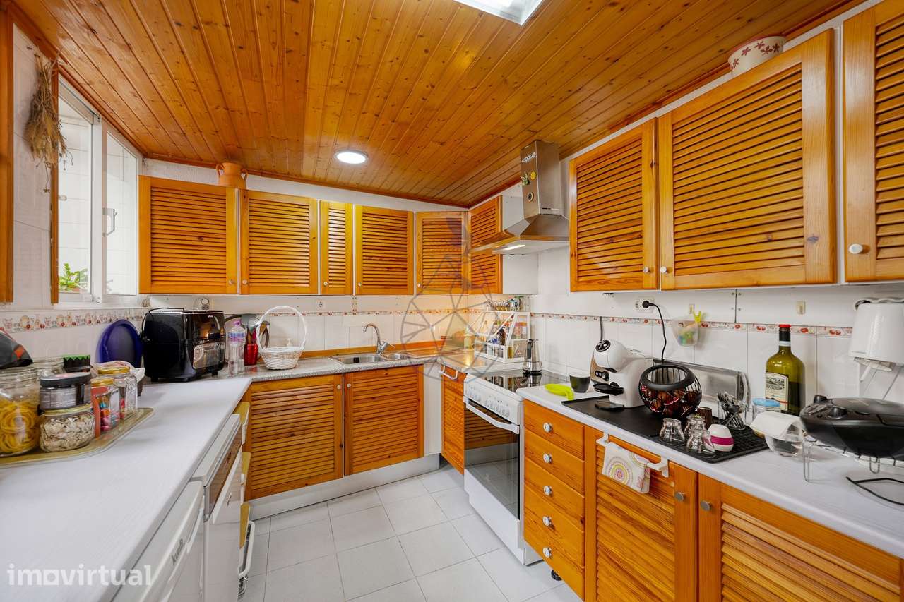 Apartamento T2  Encantador e funcional com detalhes acolhedores, Situa - Grande imagem: 3/38