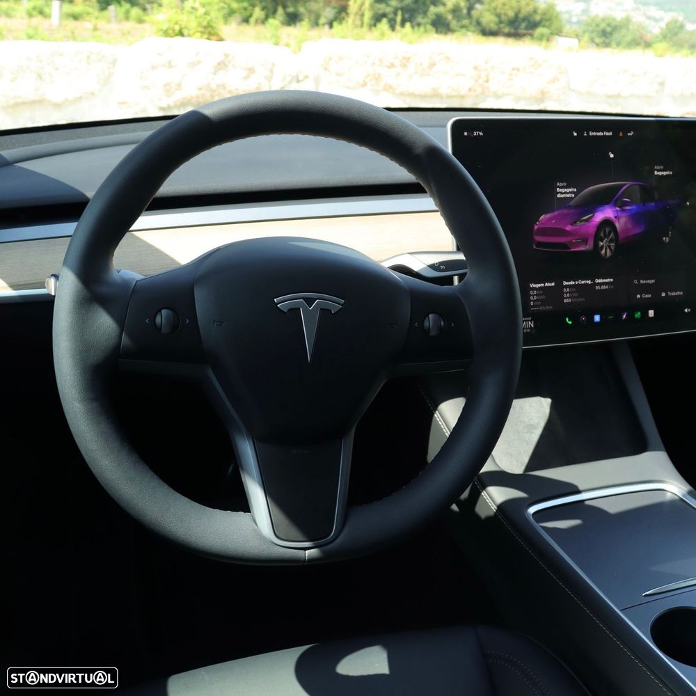 Tesla Model Y Long Range Dual Motor AWD - 16