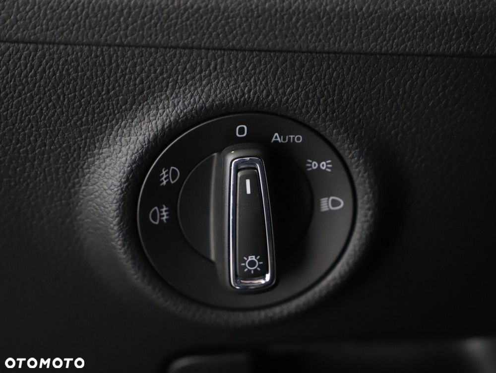 Skoda Superb 2.0 TDI SCR 4x4 Sportline DSG - 23