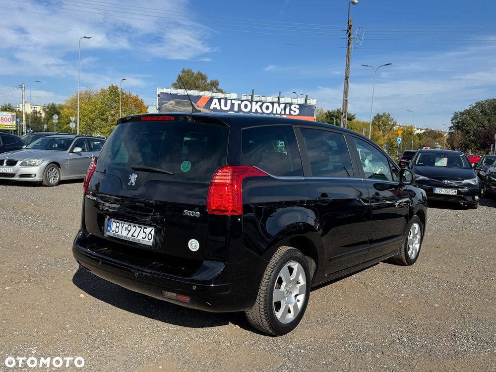 Peugeot 5008 1.6 HDi Premium - 21
