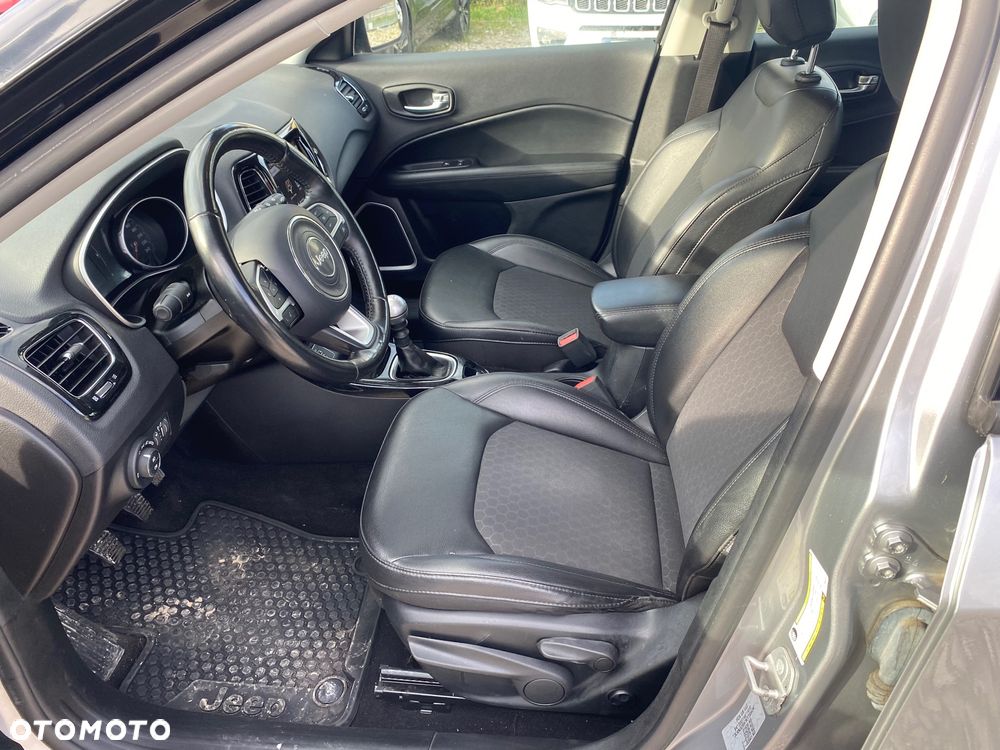 Jeep Compass 1.4 TMair Longitude FWD S&S - 21