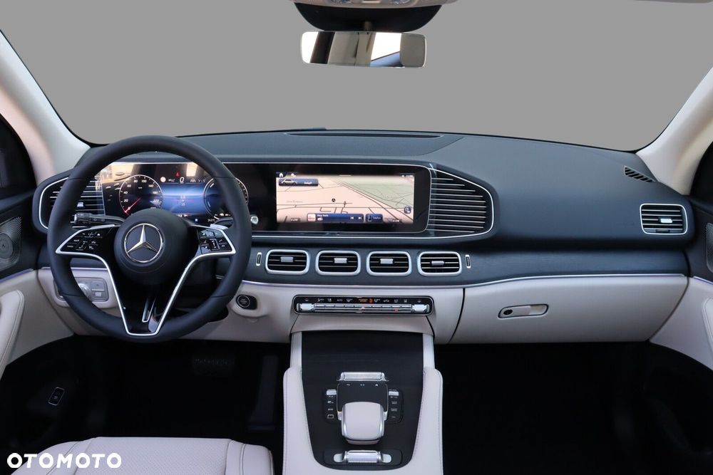 Mercedes-Benz GLE - 10