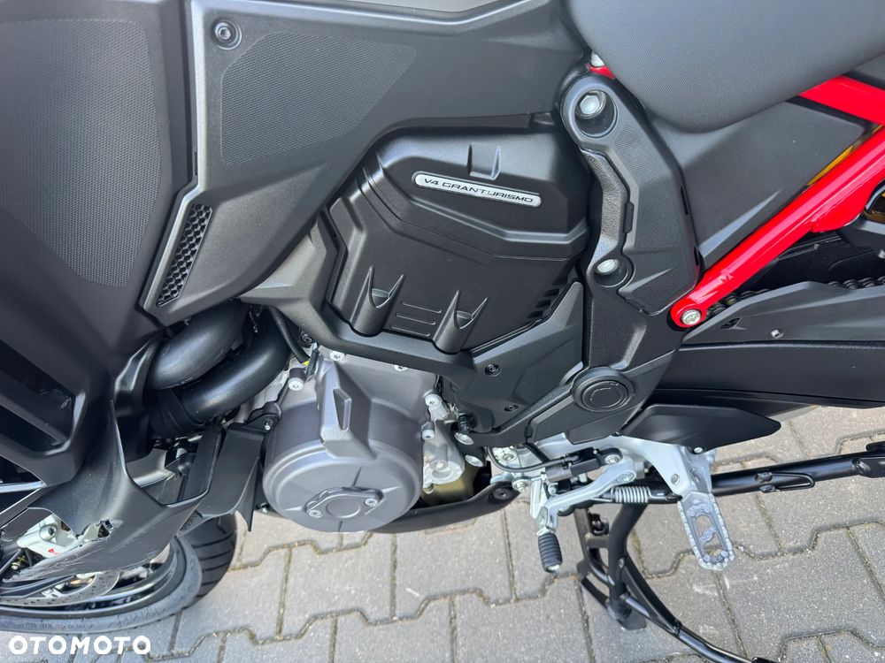 Ducati Multistrada - 40