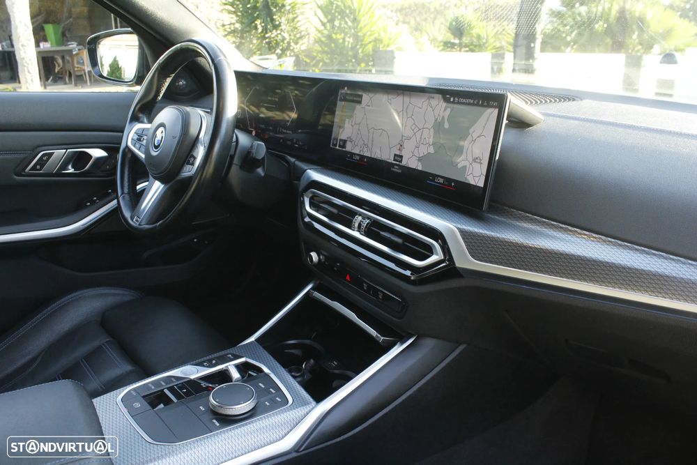 BMW 330 e Touring xDrive Aut. M Sport - 26