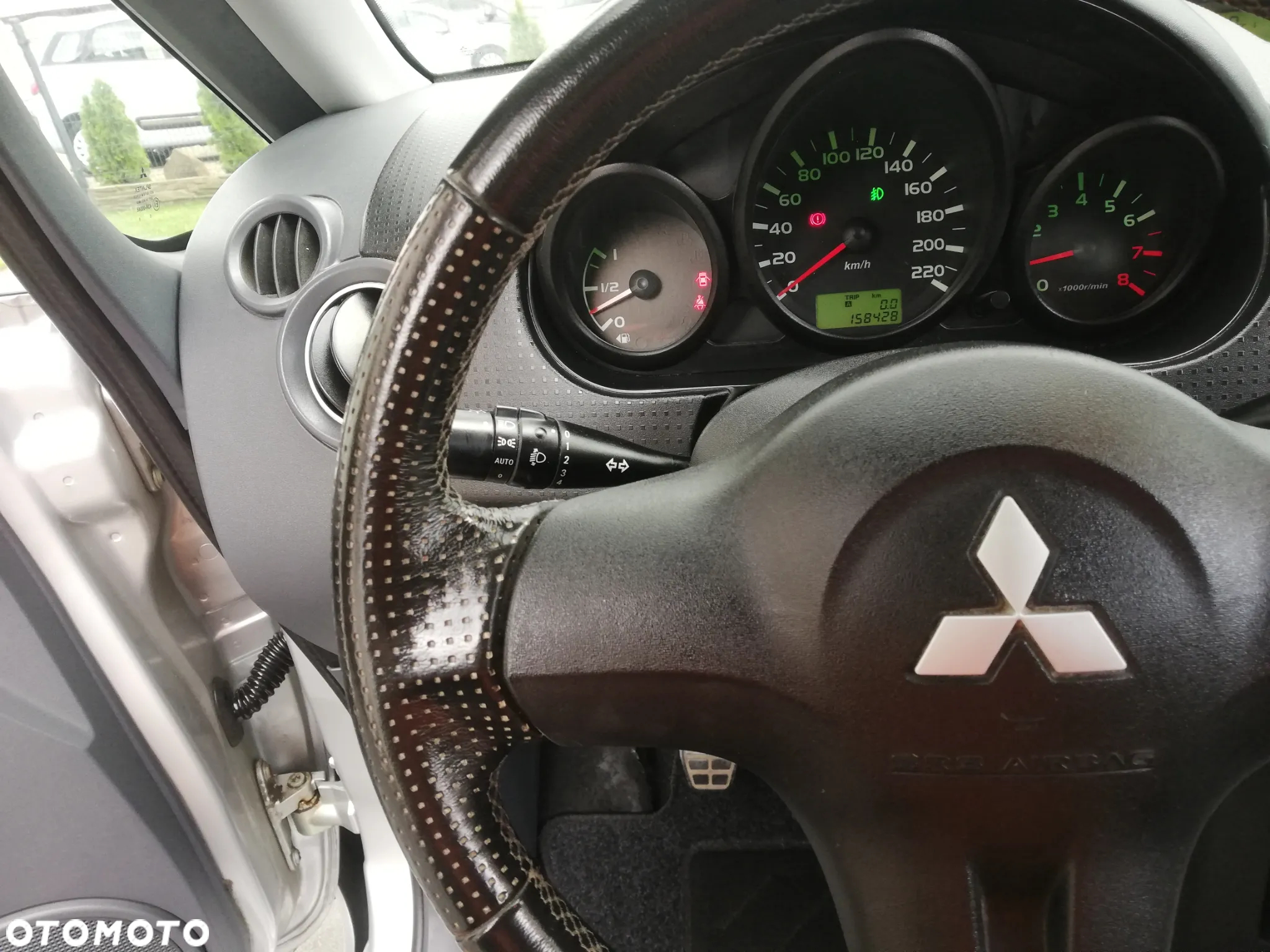 Mitsubishi Colt 1.3 Inform Edition Gold - 24