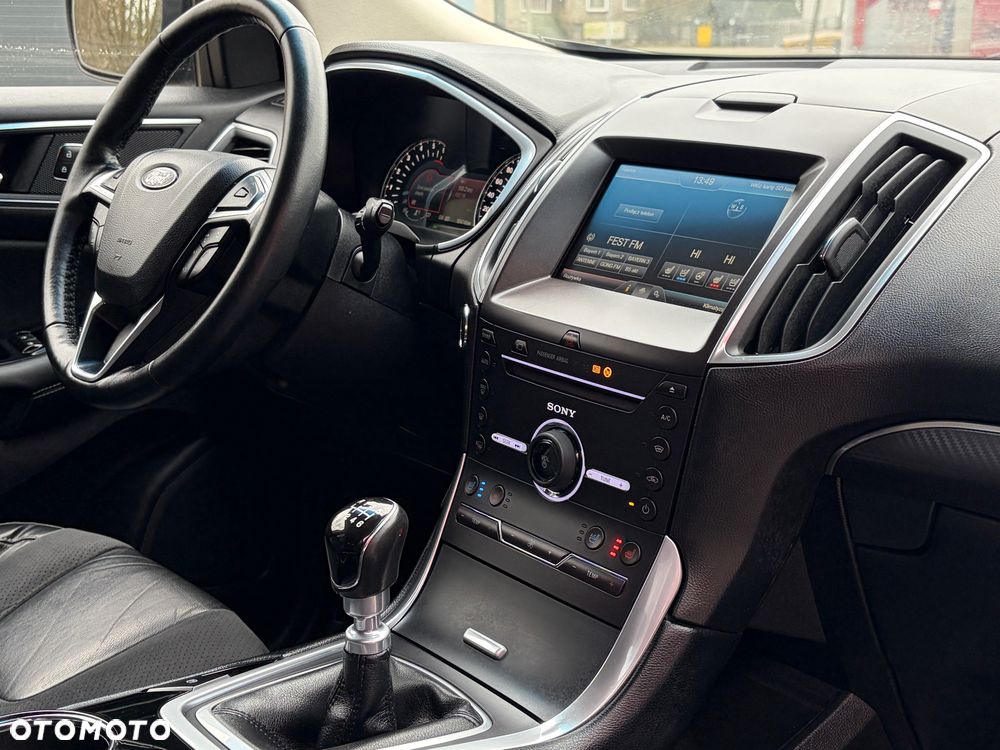 Ford Edge 2.0 TDCi 4x4 Sport - 12