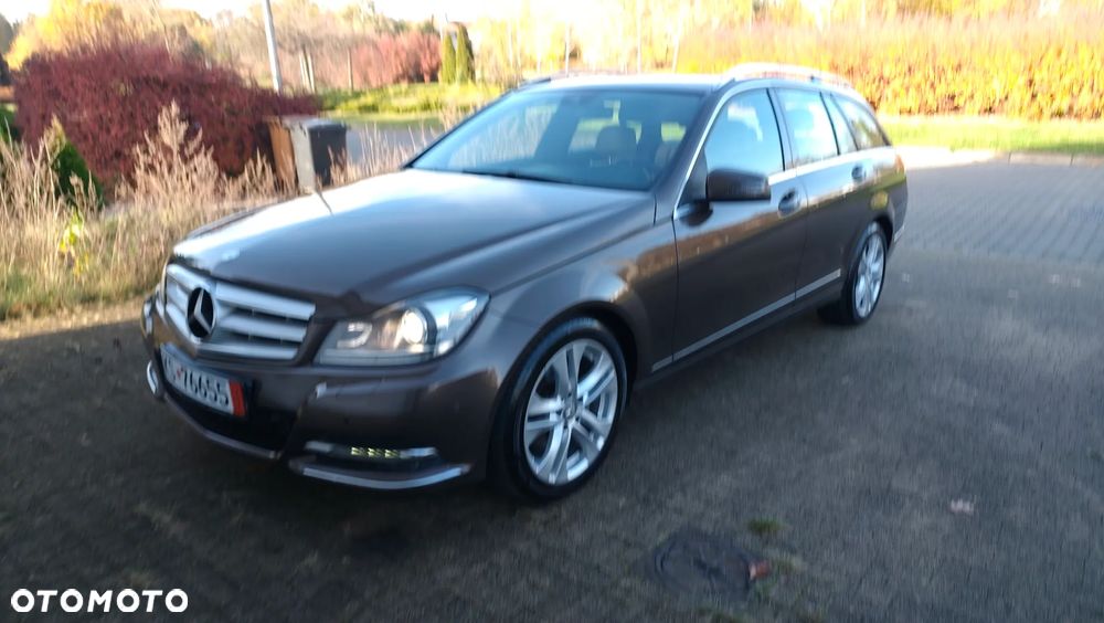 Mercedes-Benz Klasa C 220 (BlueTEC) d BlueEFFICIENCY Edition 7G-TRONIC Avantgarde - 16
